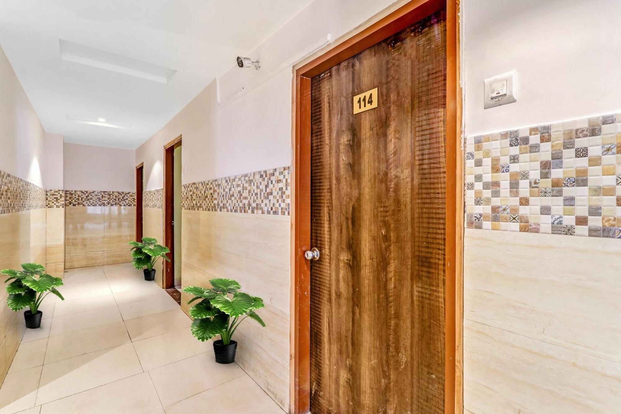 Hotel O Govind Guest House Gorakhpur Exterior foto